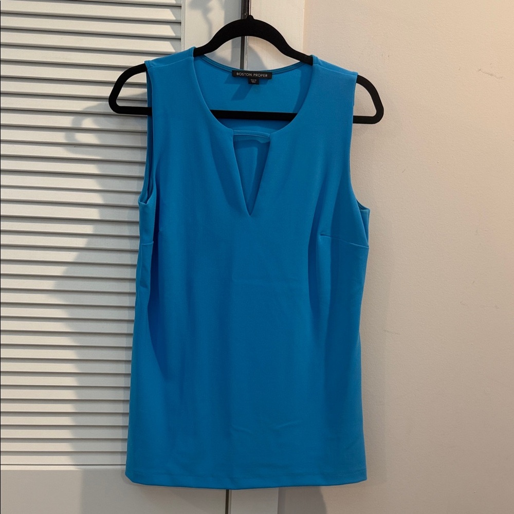 Boston Proper Turquoise Sleeveless V-Notch Shell Top